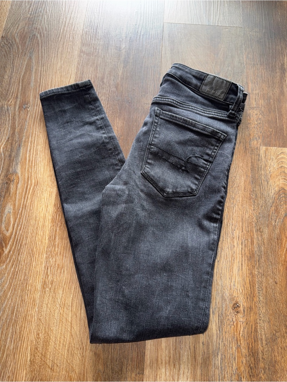 American Eagle Super Hi-Rise Jeggings size 2 regular